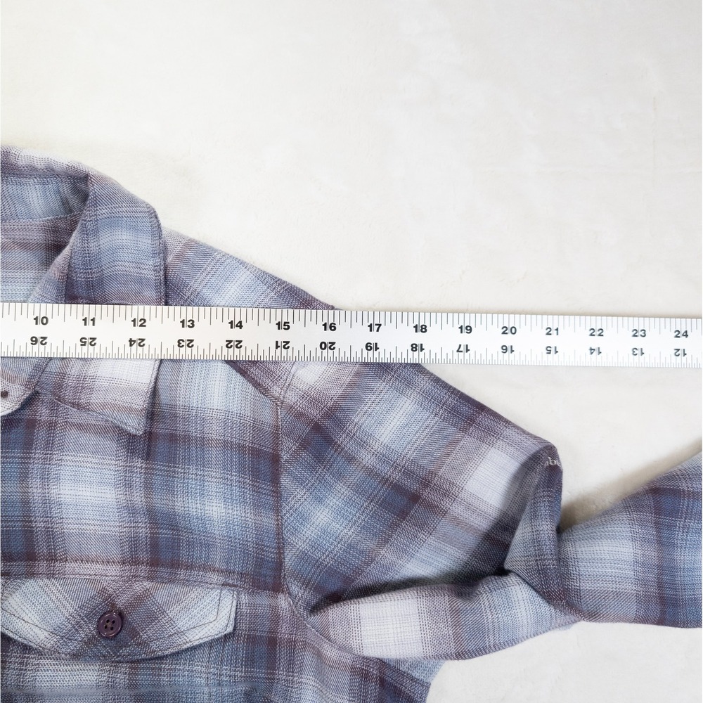 Columbia Omni Shade Plaid Shirt Womens L Purple Soft Lightweight Button Up - Picture 4 of 11